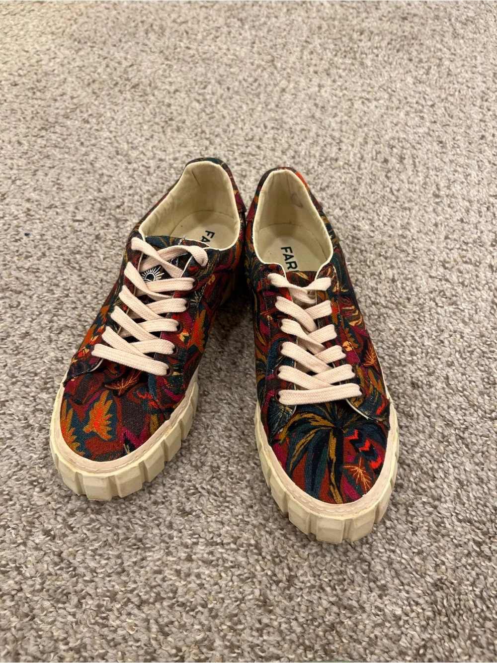 FARM Rio Women's Botanical Print Canvas Platform Sneaker - Size 7.5